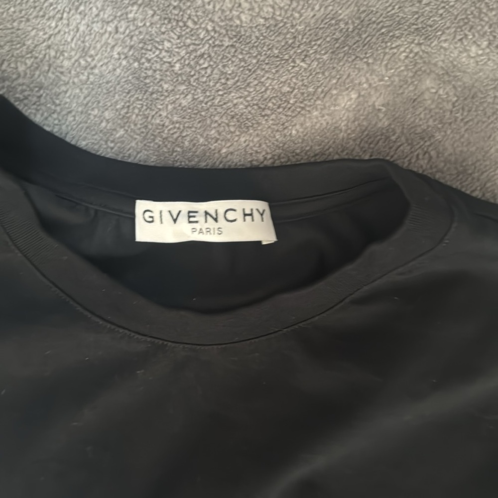 Givenchy Shirt - Picture 3 of 3